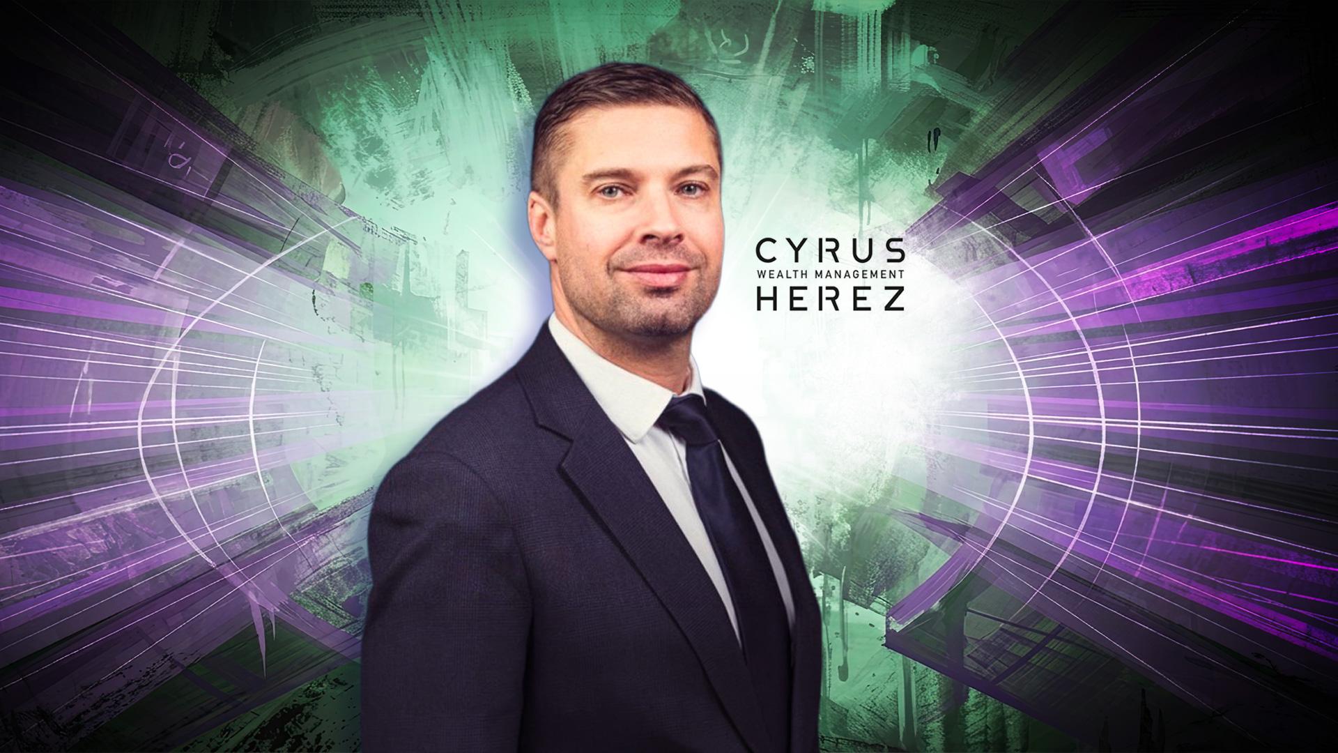 Cyrus Herez – Damien Basez embarque