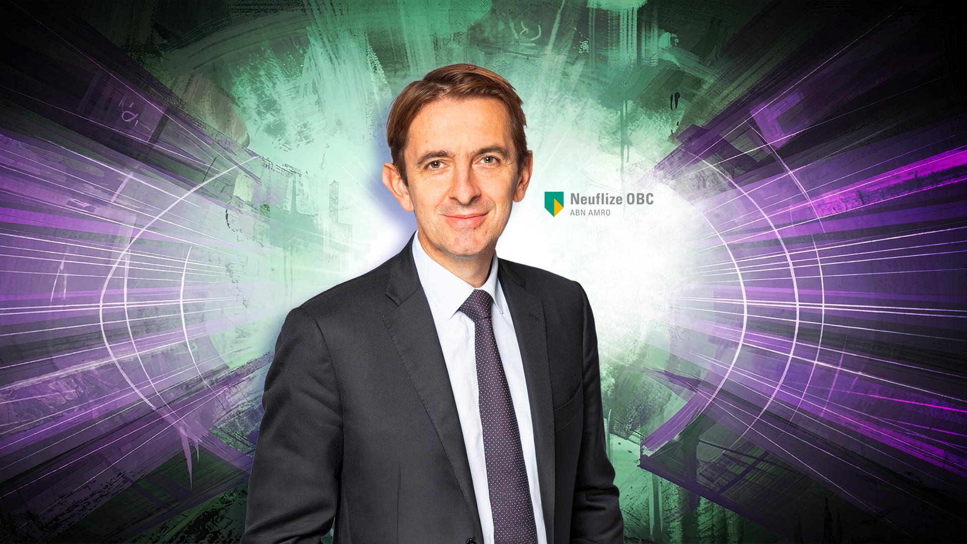 Article Neuflize OBC – Olivier Raingeard monte en grade